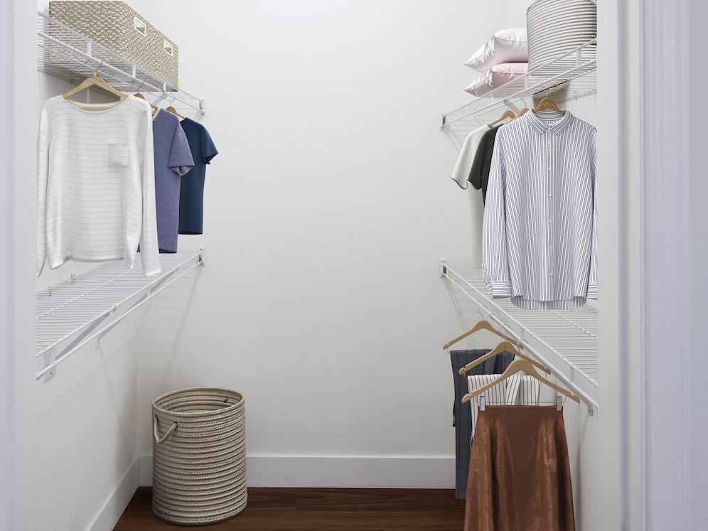 Walk-in closet