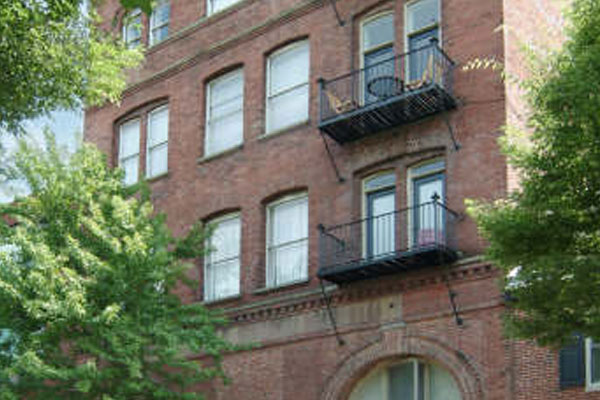 Beekman Terrace Place Image 3