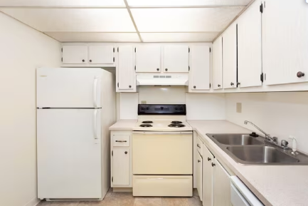 Lindru Garden Apartments Image 7