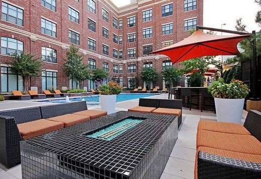 Metro at Brady Image 3