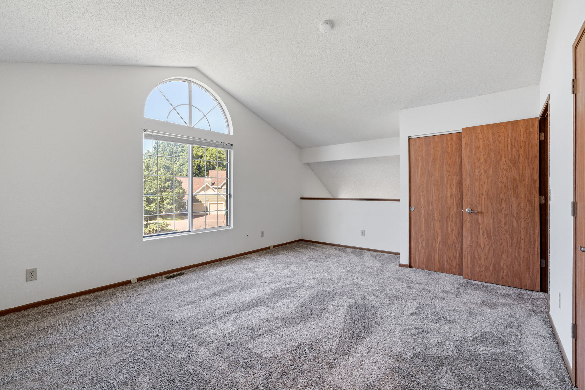 Bass Lake Hills Townhomes Image 13