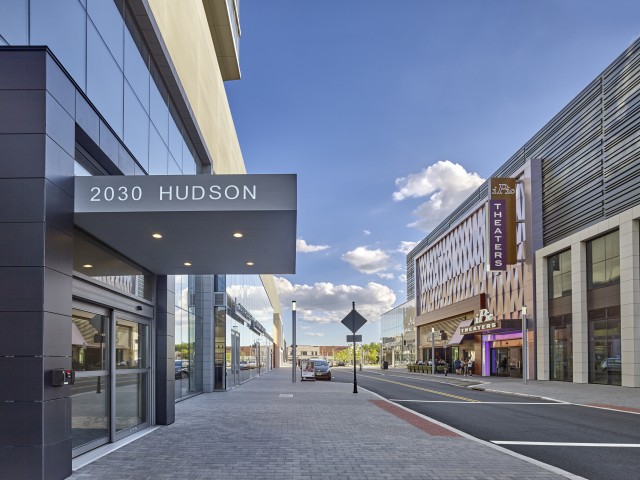 Hudson Lights Image 18