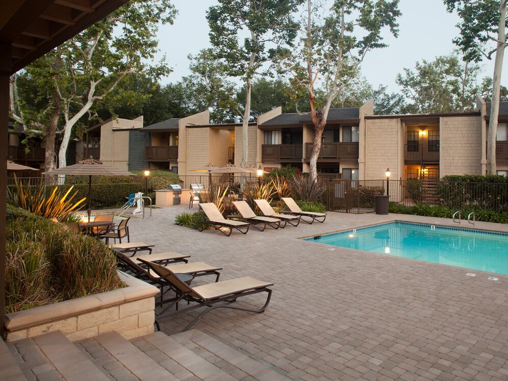 Swimming pool and sundeck with grills