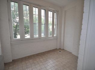 The Arthur Historic Apartments Image 4