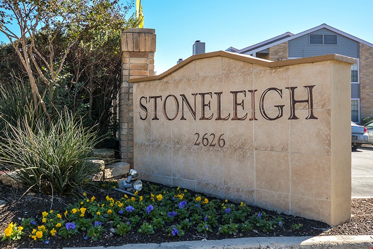 Apartments At Stoneleigh San Antonio Apartmentsearch Com