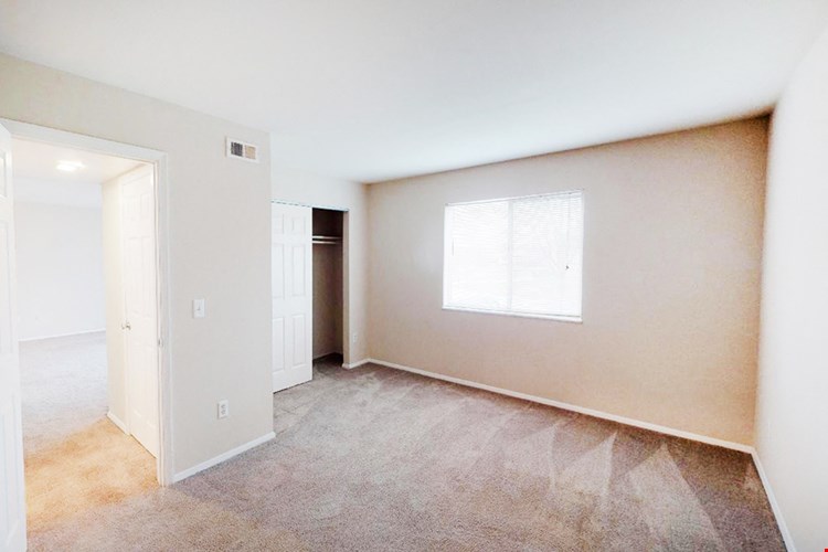 Crown Ridge Apartments Image 23