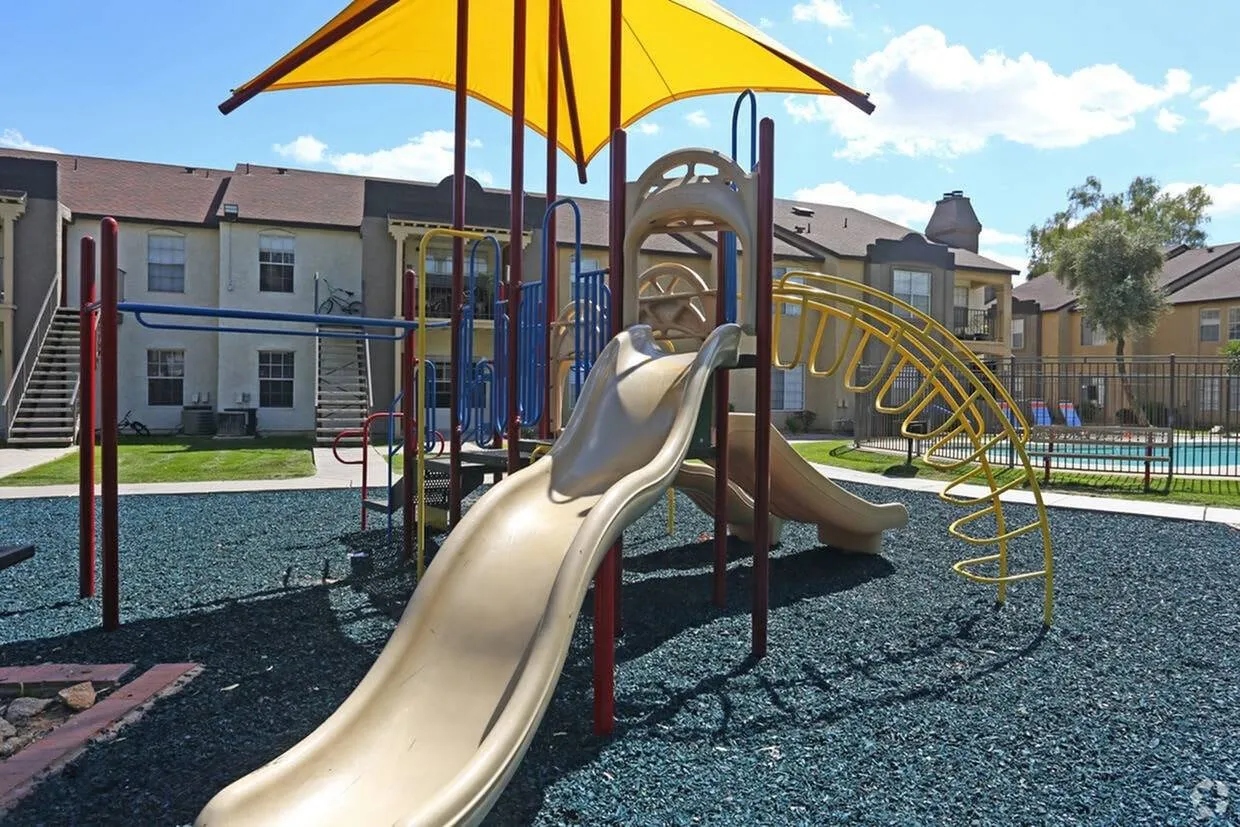 Greentree Place Image 7