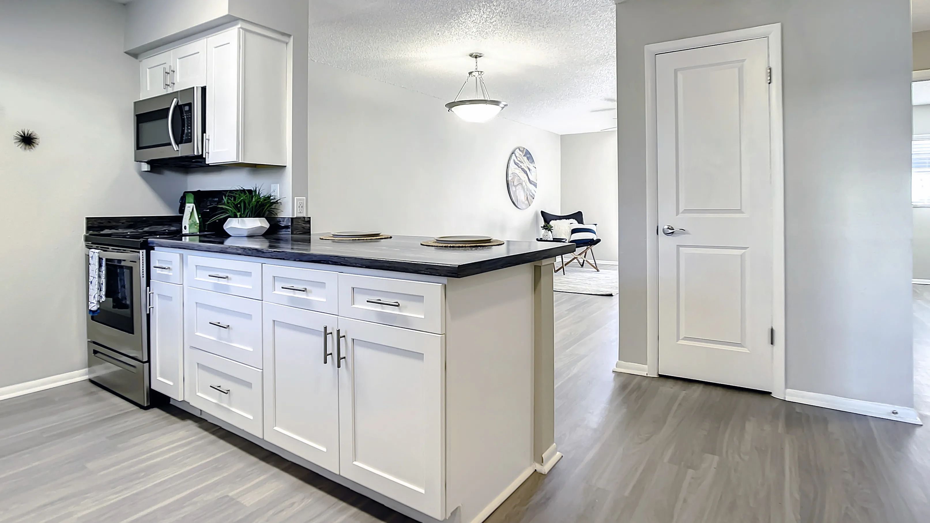 Select floor plans feature a breakfast bar, allowing kitchen view overlooks into the living area - perfect for entertaining and sunny wake ups. 