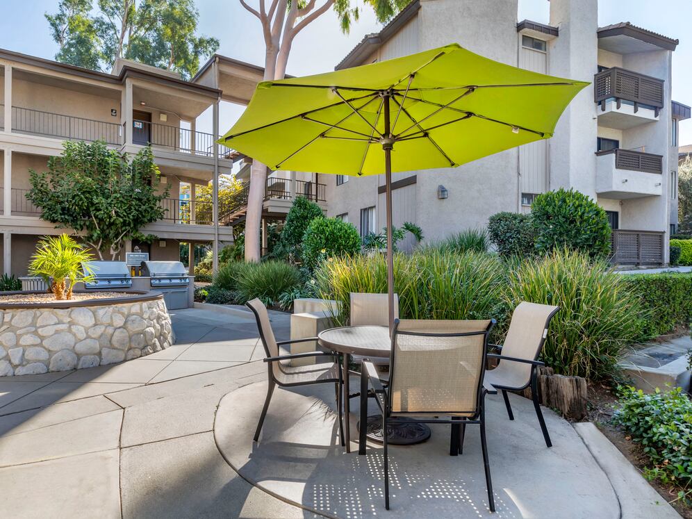 Courtyard with barbecue grills