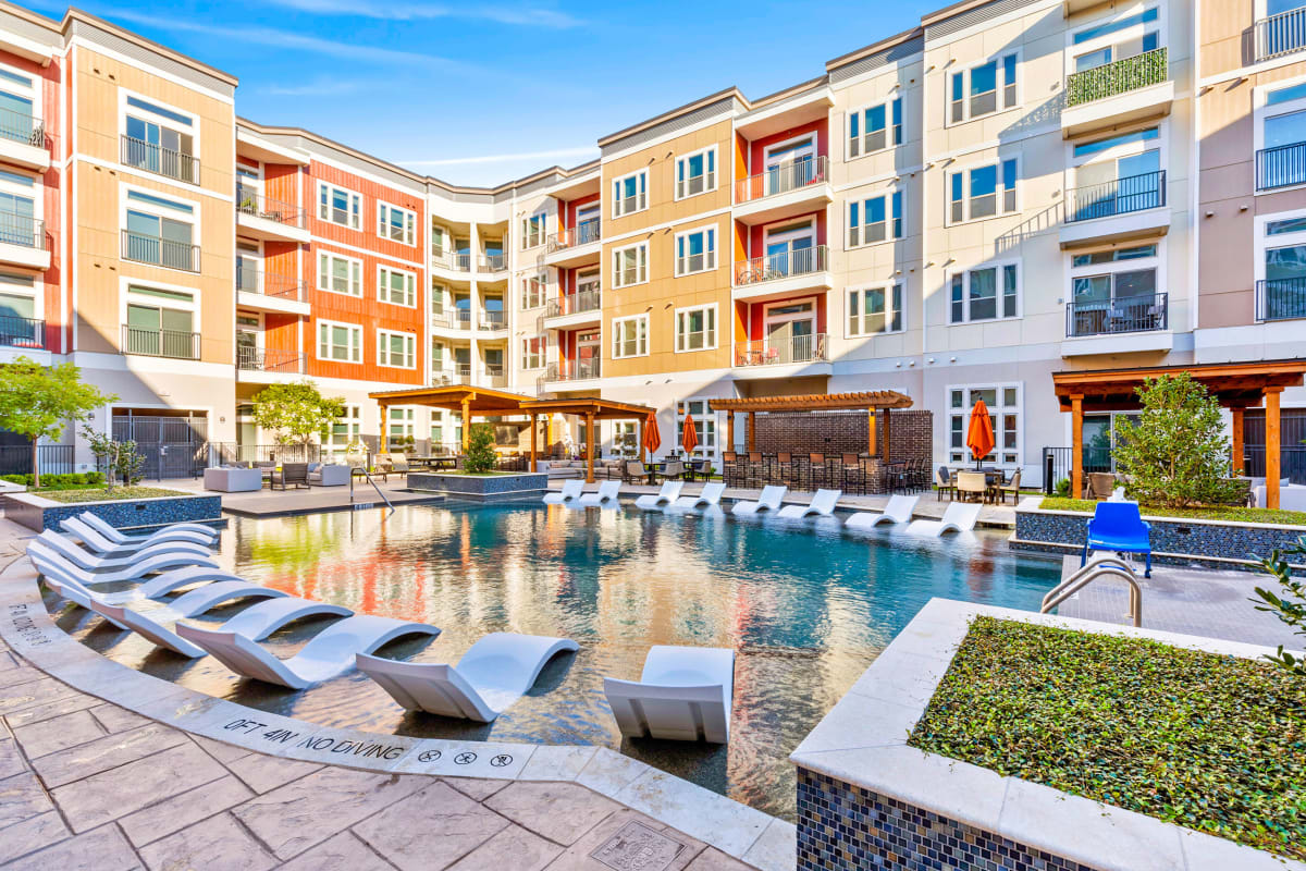 Waterford Market Image 1