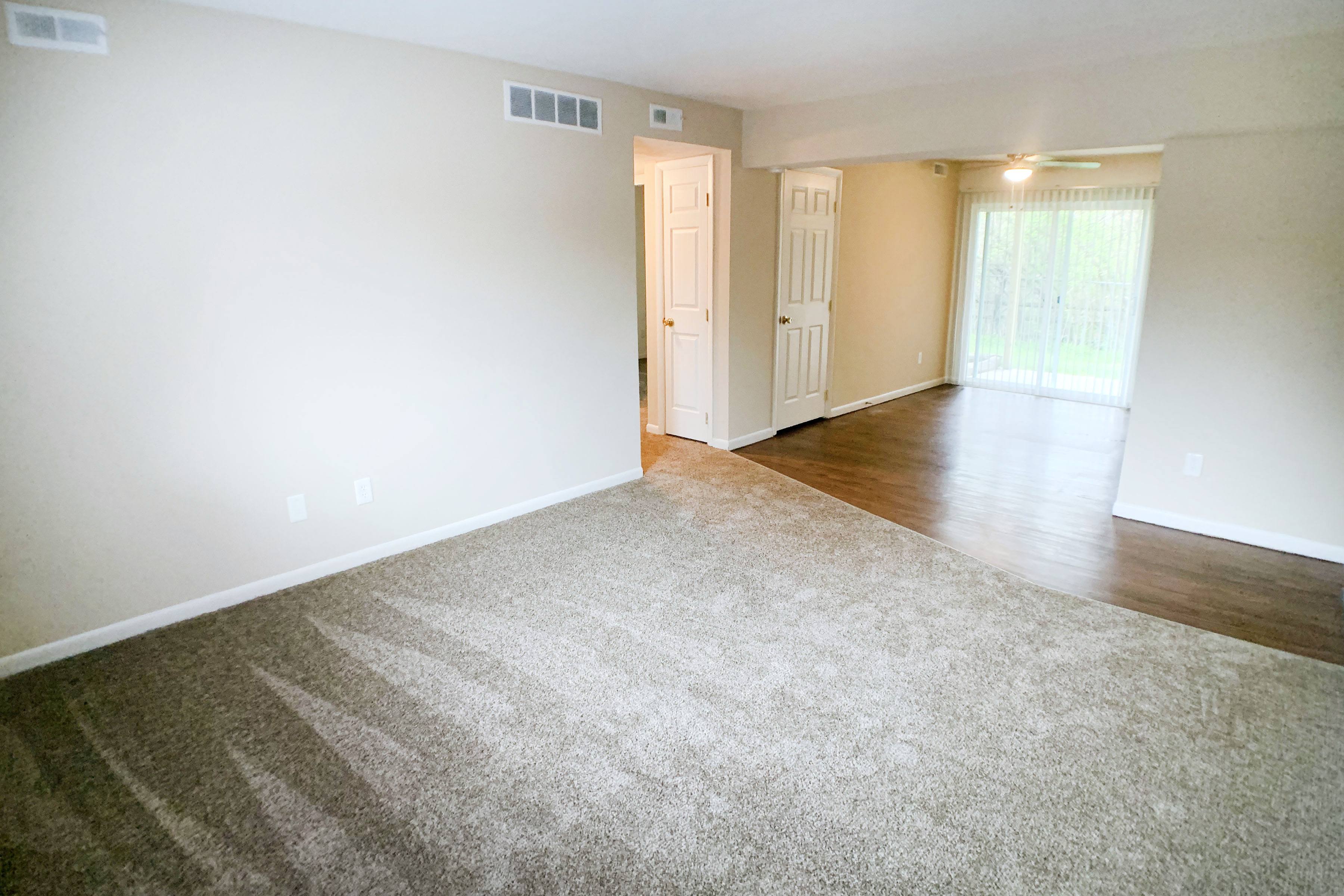 East Pointe Apartments Image 43