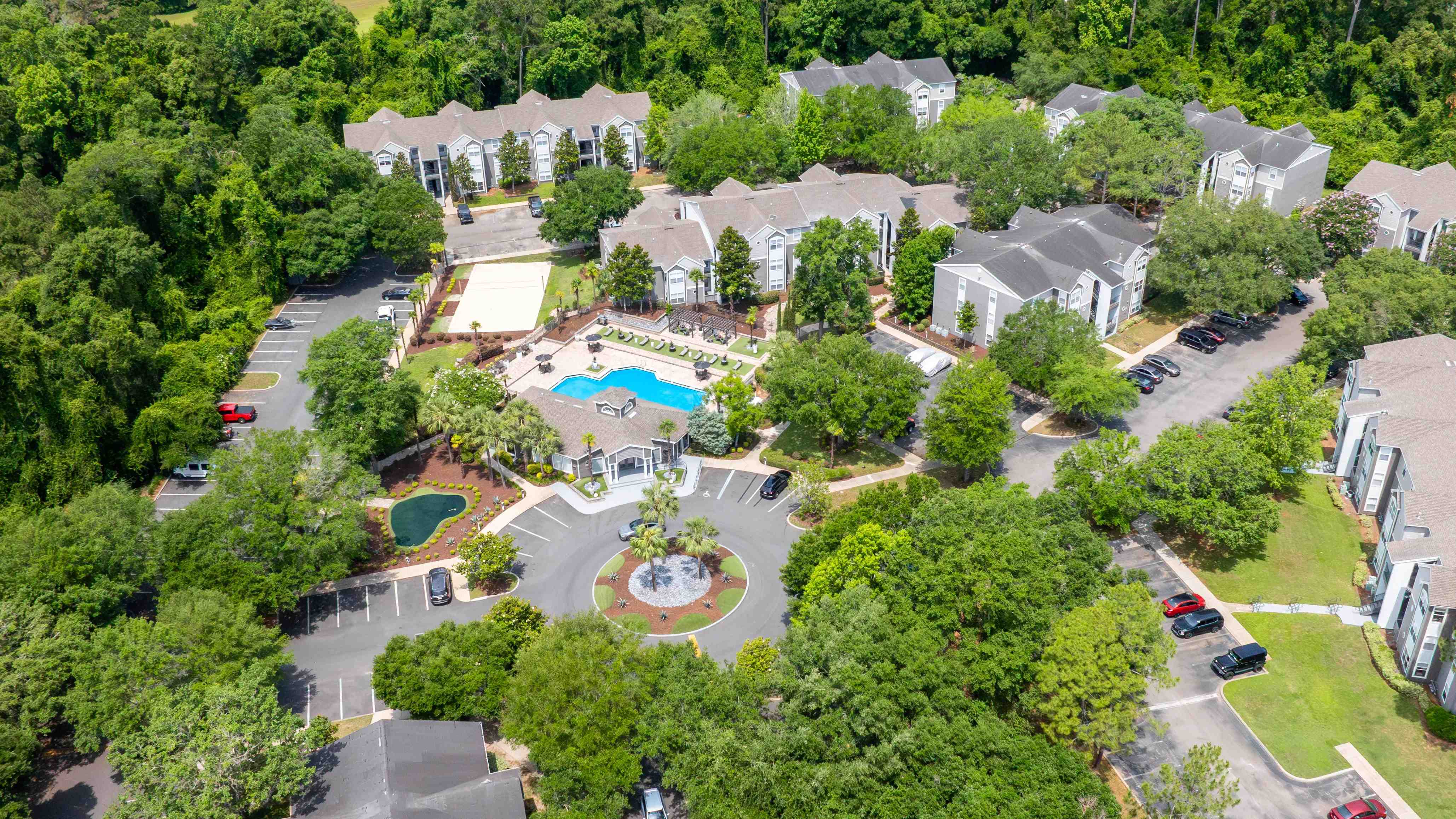 Surrounded by lush greenery, Oasis at 1800 offers a tranquil living experience with resort-style amenities, spacious layouts, and beautifully landscaped grounds.