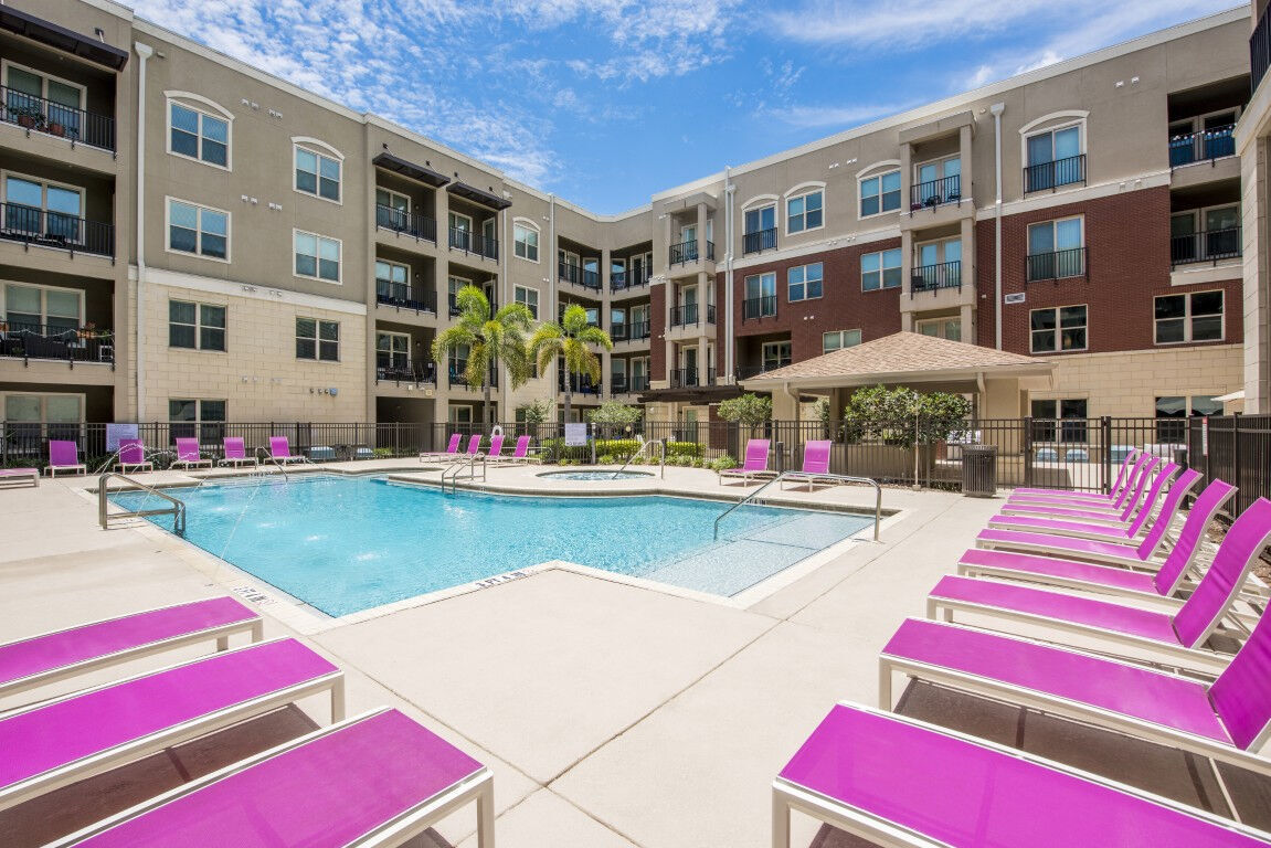 Varela Westshore Apartments Image 5