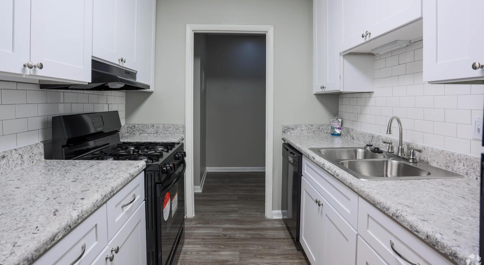 Valley Brook Crossing Image 8