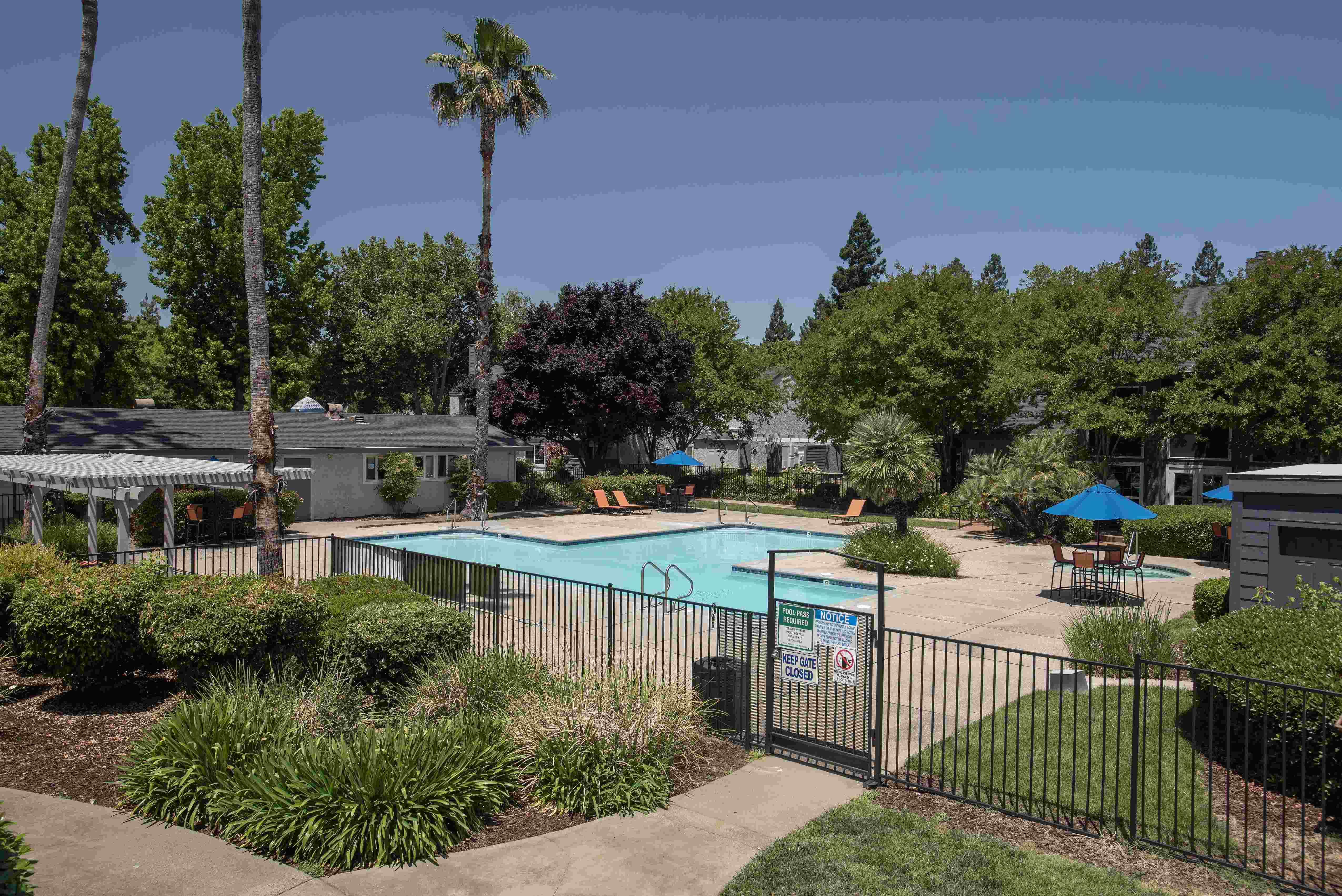 Woodbridge Apartments Image 15