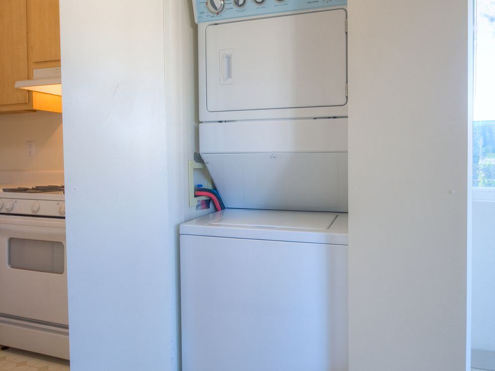 Classic Package I in-unit washer and dryer