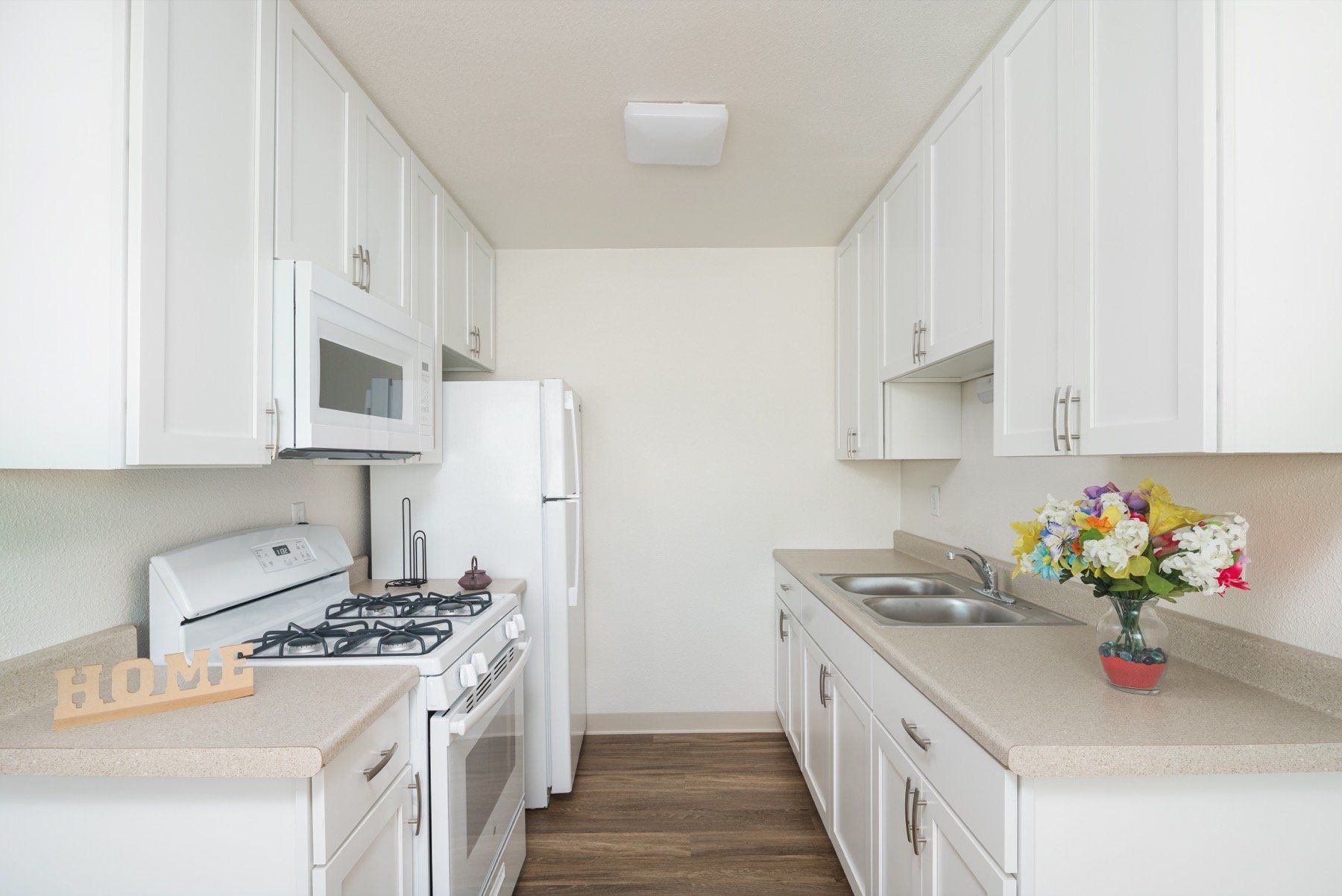 La Pravada Valle Poway Apartments Image 6