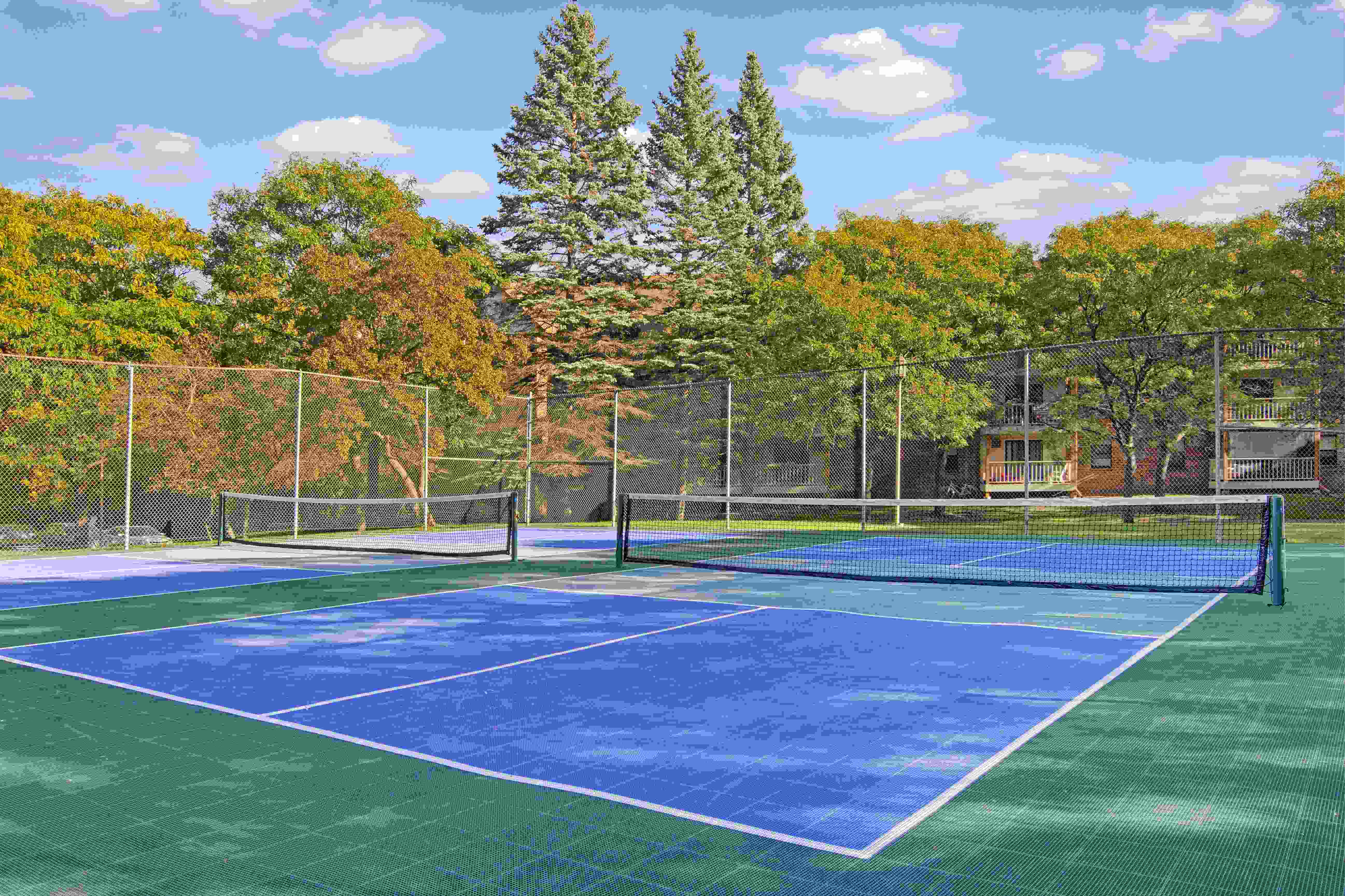 Plymouth Square Image 19