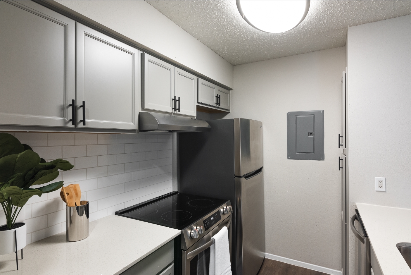 Decker Apartment Homes Image 3