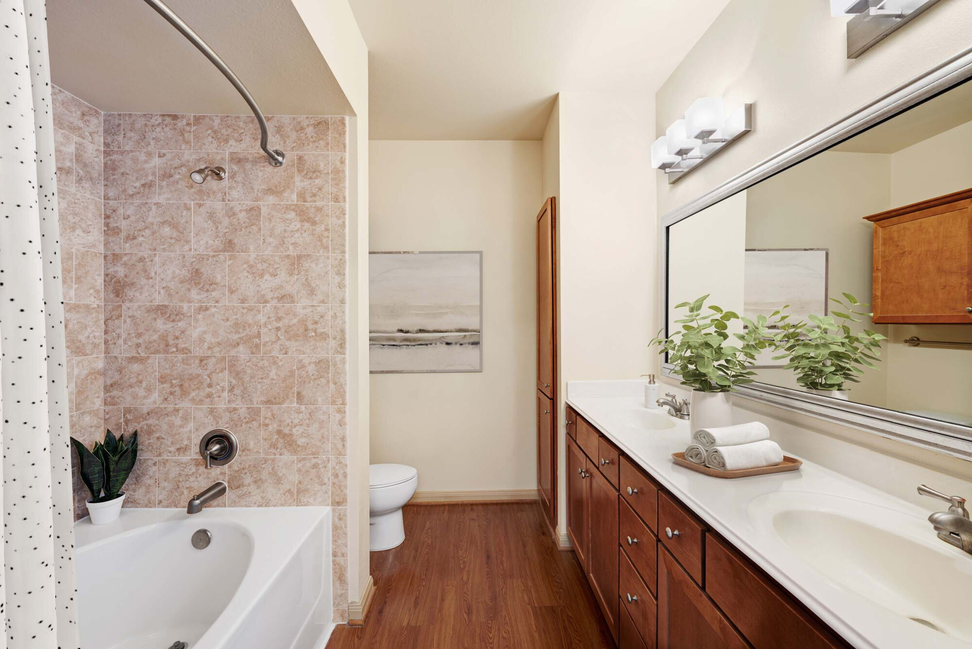 Camden Amber Oaks Image 8