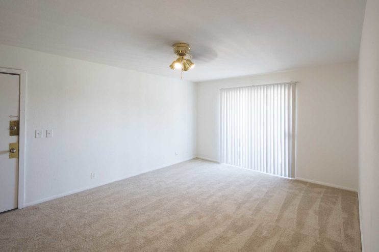 Lakewood Gardens Image 6