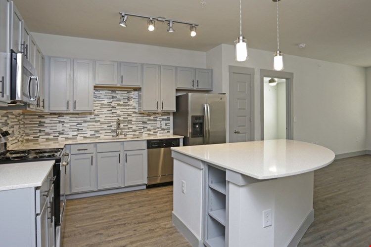 The Bridge at Heritage Creekside Image 9