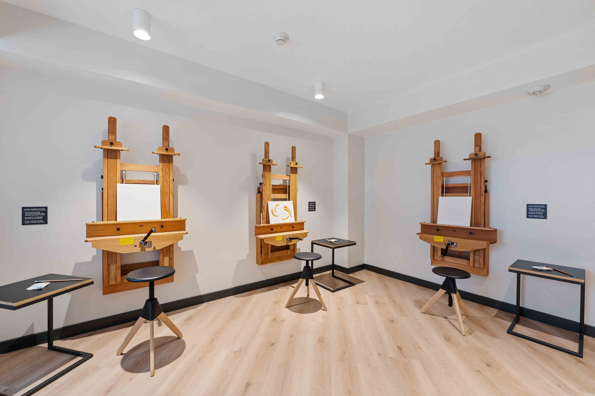 IMT Gallery 421 Image 26