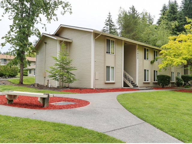 Fairhaven Park Apartments Image 2