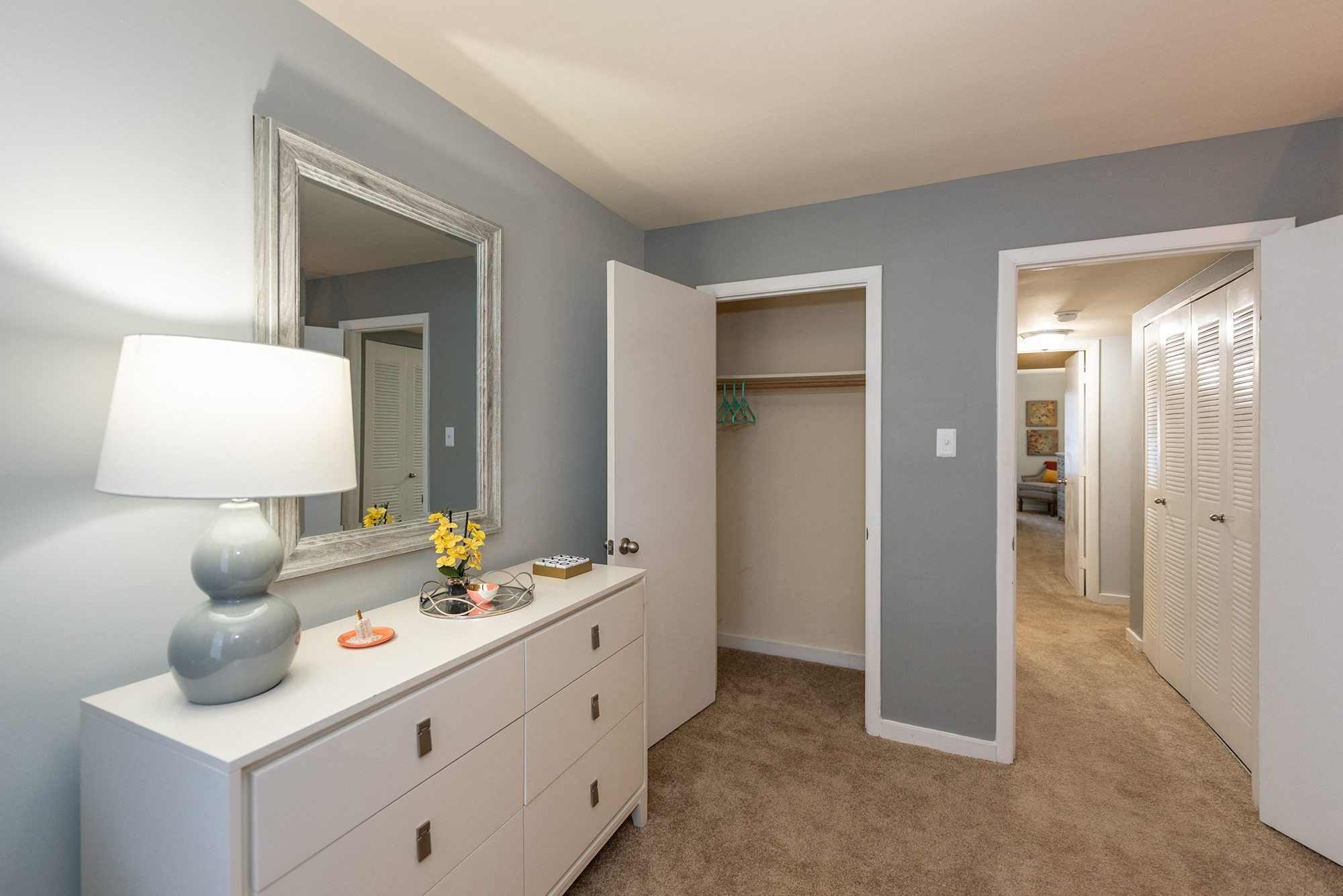 Hanover Crossing  Image 26