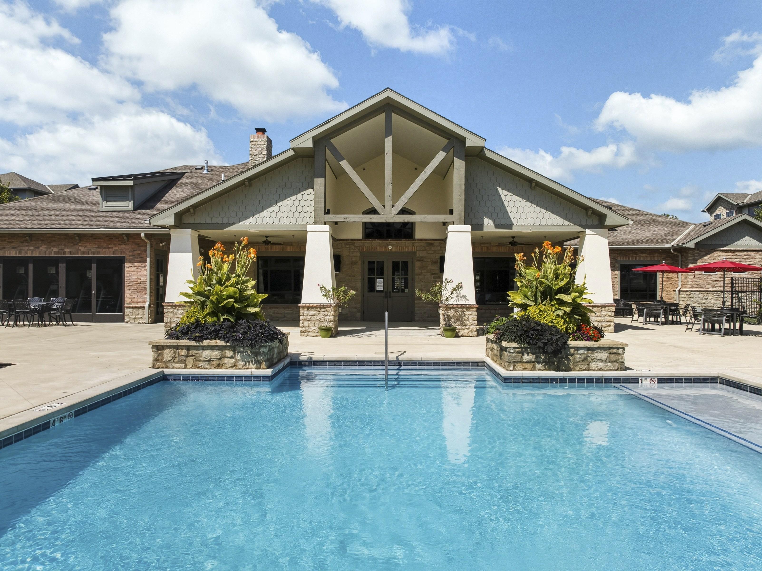 Boulders at Overland Park Image 15