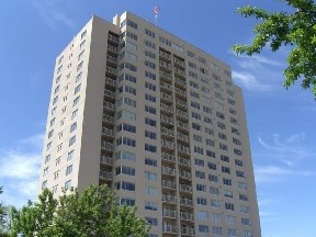Country Club Towers Apartments Image 1