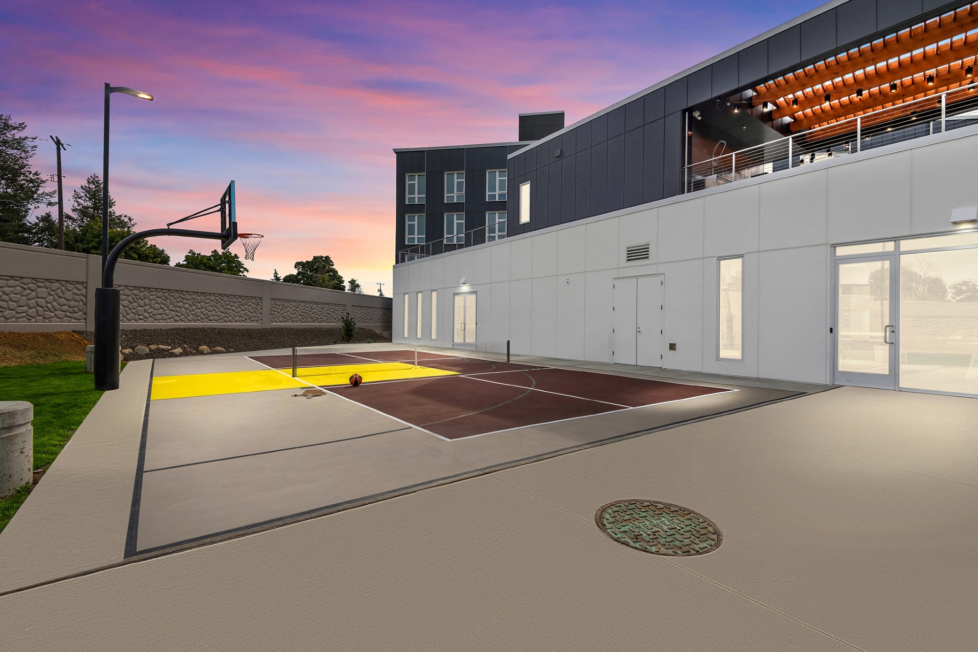 Ironside Apartments Image 25