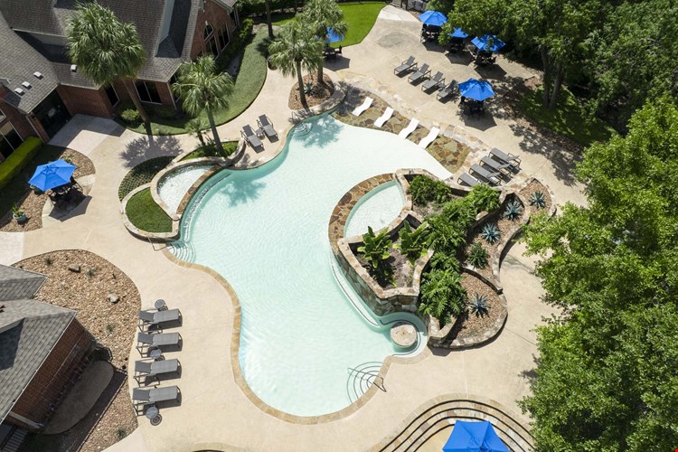 Camden Holly Springs Image 21