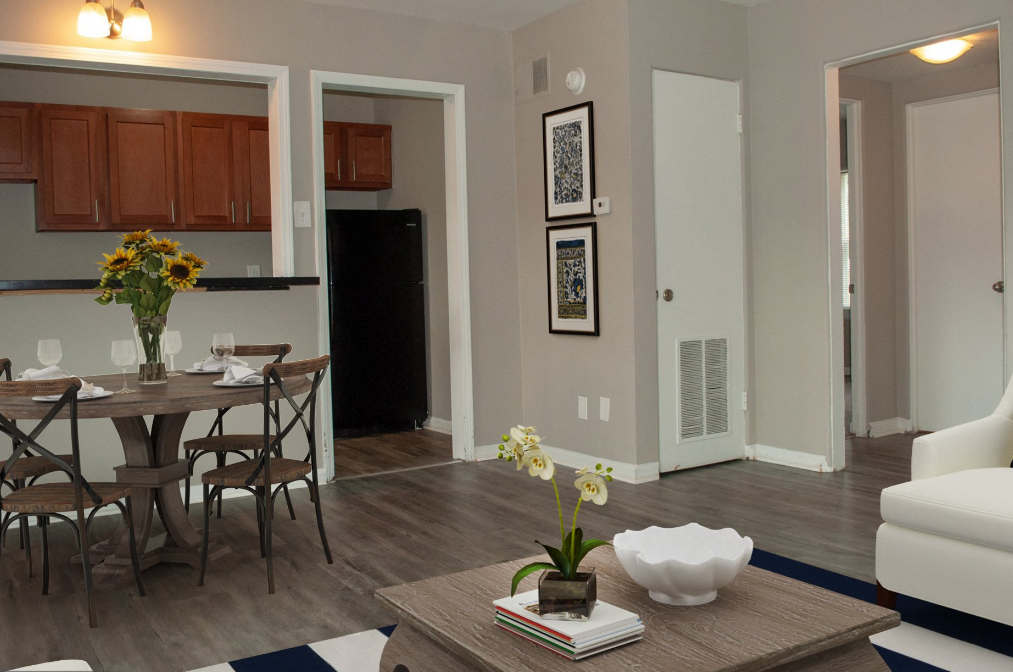 Indy Town Apartments Image 3