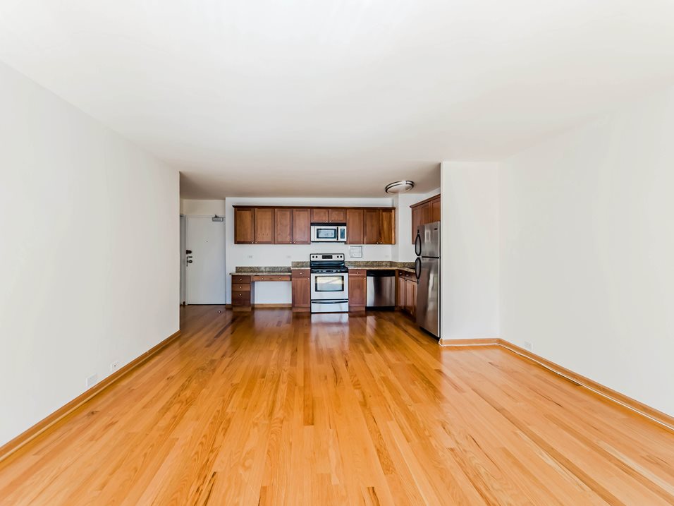 The Van Der Rohe Image 20