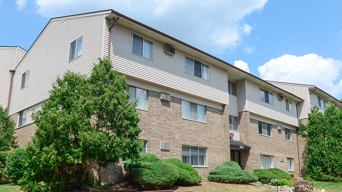 Rochester Square Image 1