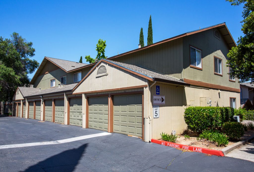 Copperwood Apartments Image 3