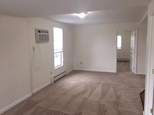 Landmark Apartments Image 12