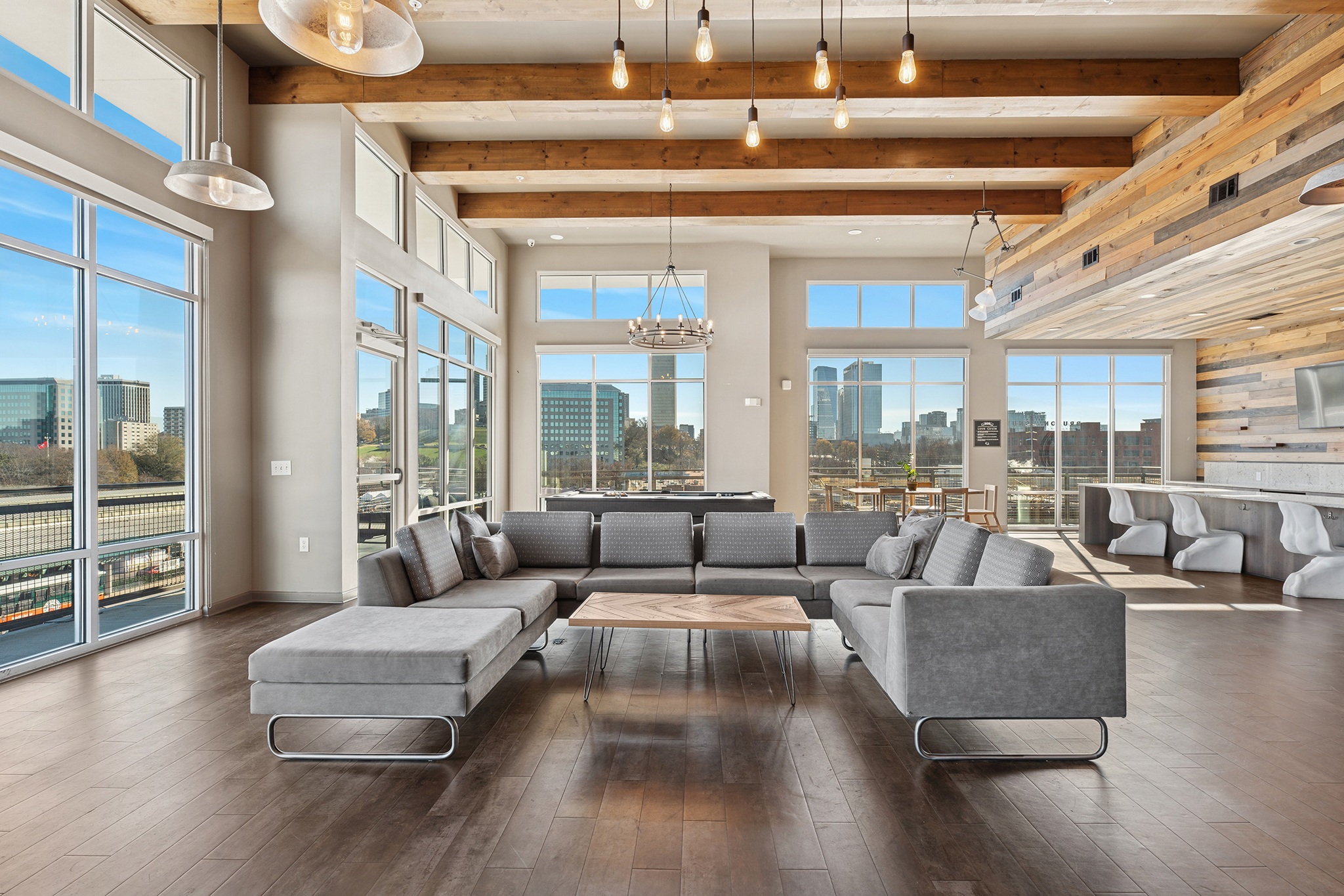 909 Flats Image 18