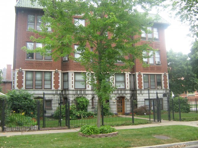 5053 S Ellis Avenue Image 1