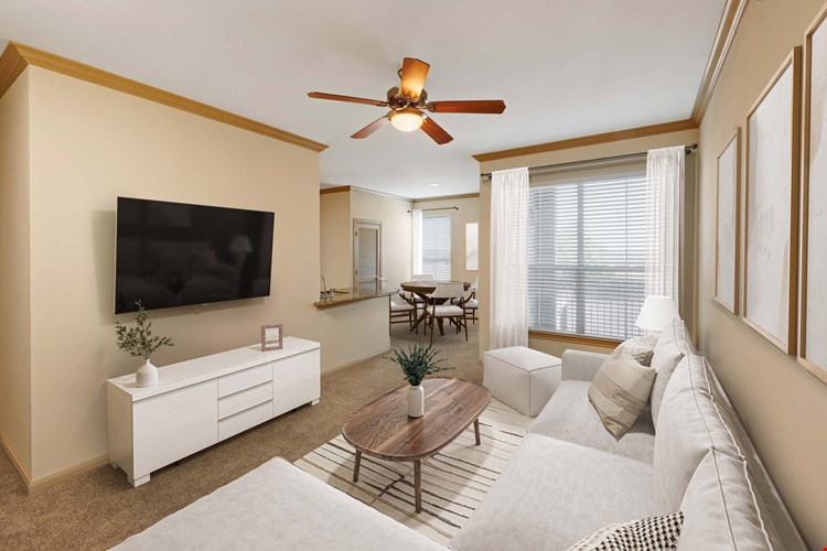 Camden Amber Oaks Image 6