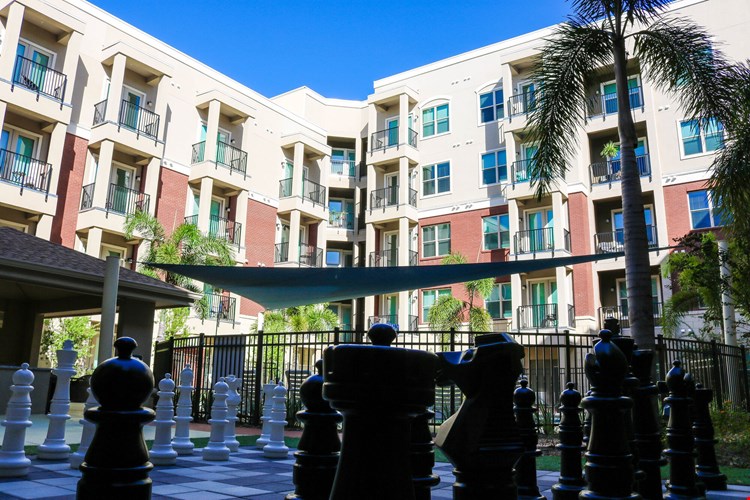 Varela Westshore Apartments Image 5