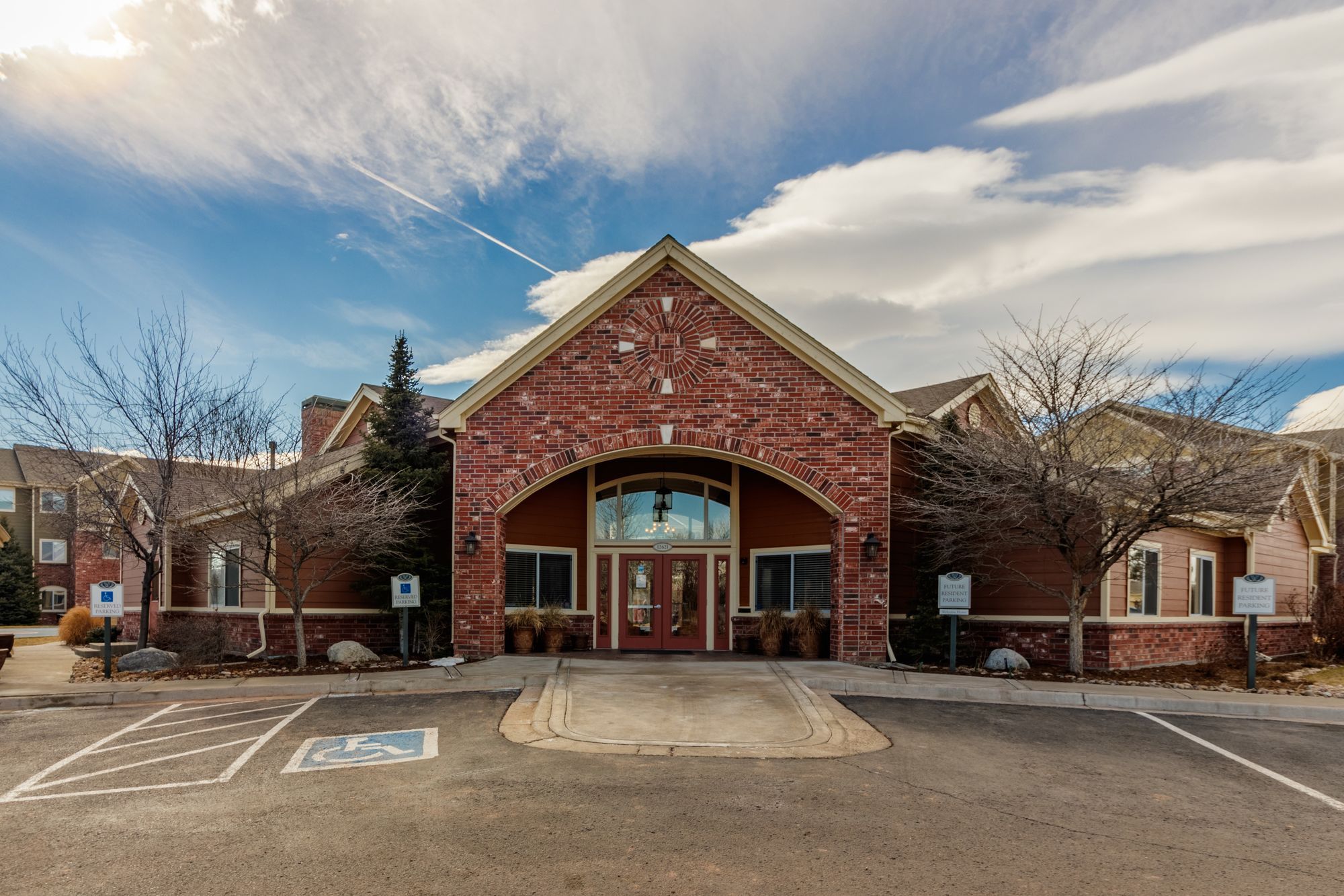 Willow Run Village Apartments Image 3