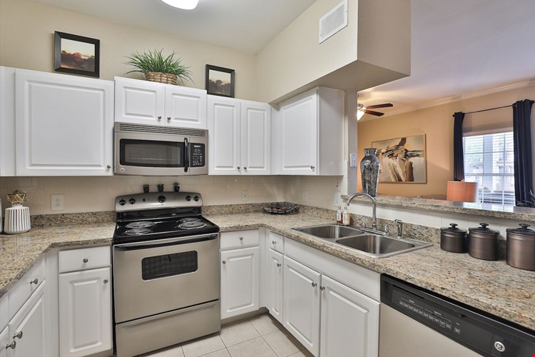 Enclave At Woodbridge Image 3