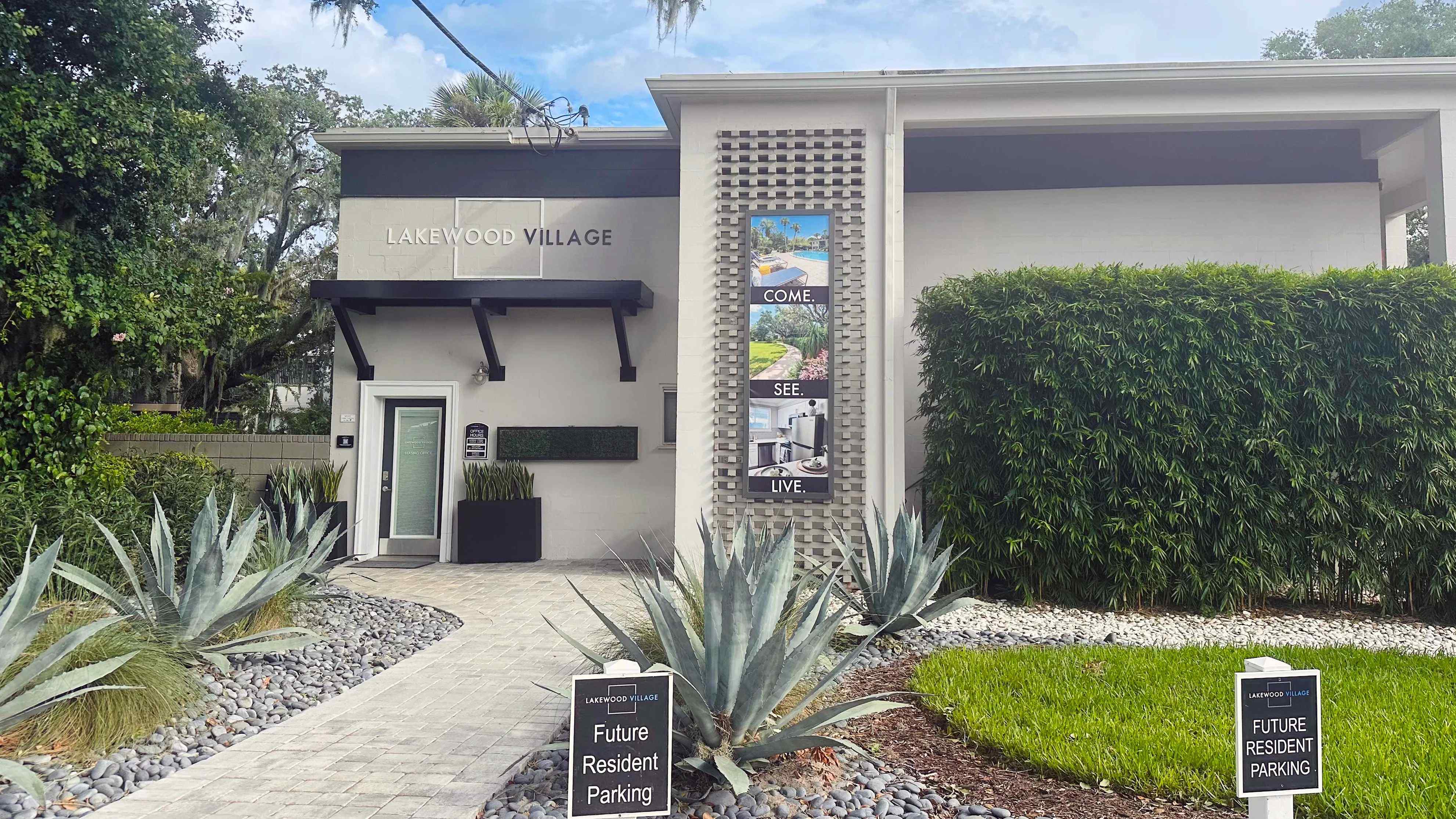  Stop by our inviting leasing center for complimentary coffee and a warm welcome to share all that Lakewood Village has to offer.