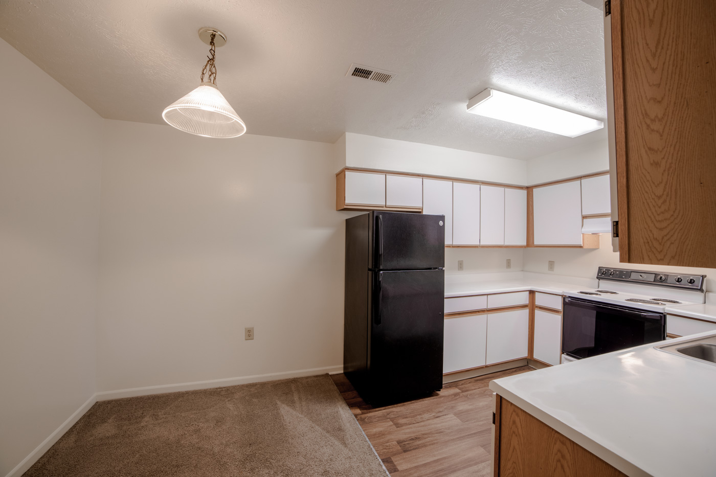 The Hawthorne: 3 Bed- 2 Bath Apartment