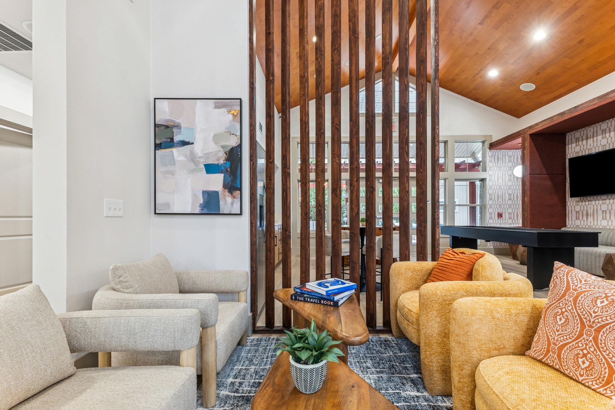 Island View Apartments Image 3