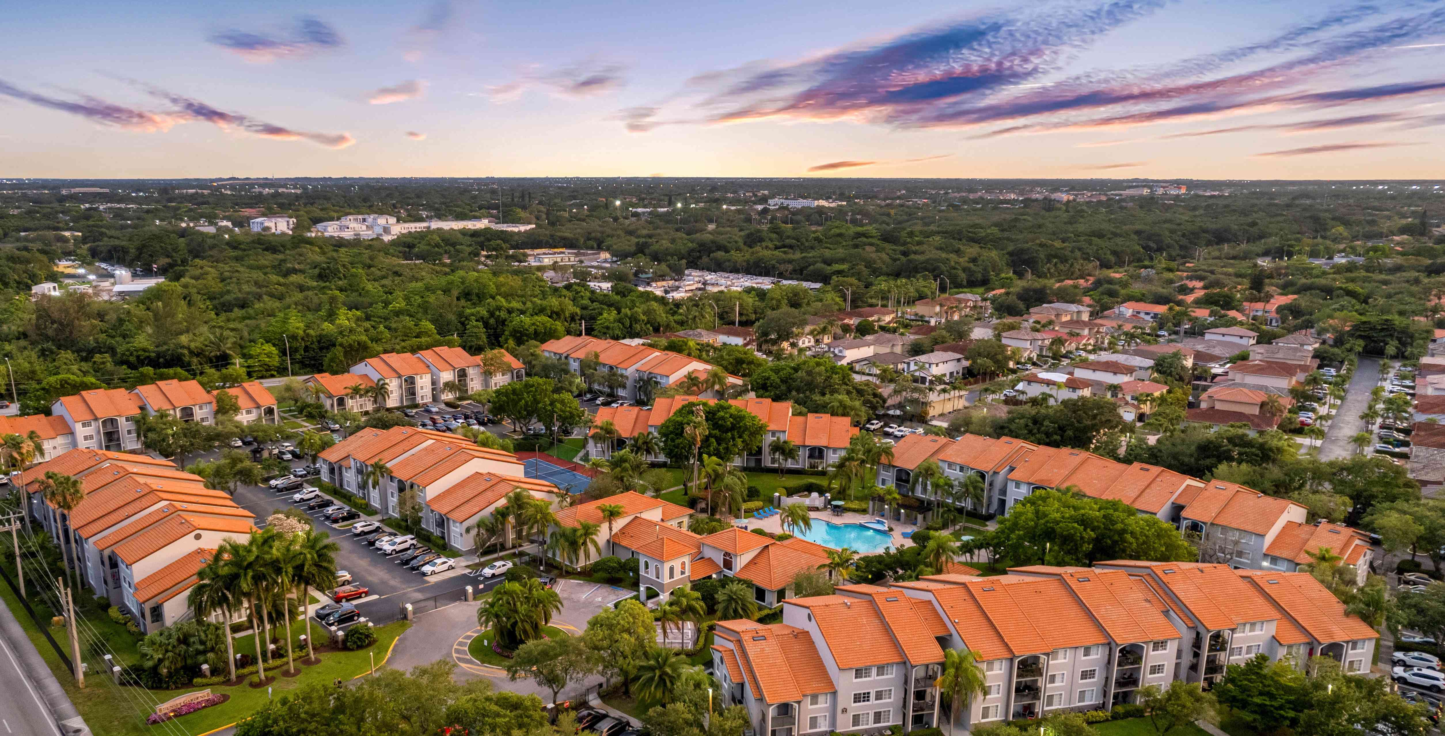 Sunset Gardens Image 106