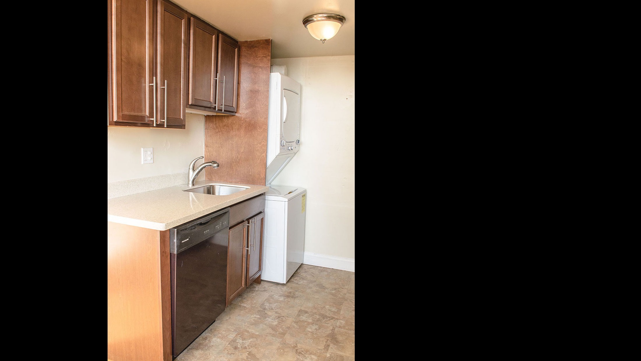 Beekman Terrace Place Image 14