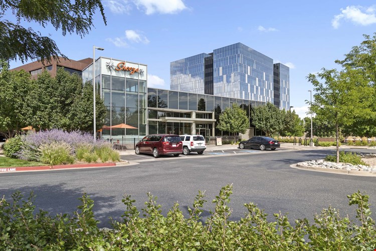 Camden Belleview Station Image 26